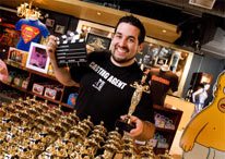 Buy your own Oscar at the MGM Store in Niagara Falls, Canada