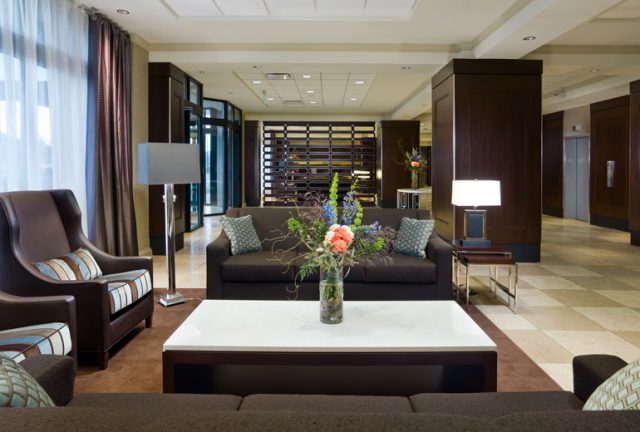 Sheraton At The Falls Hotel Lobby