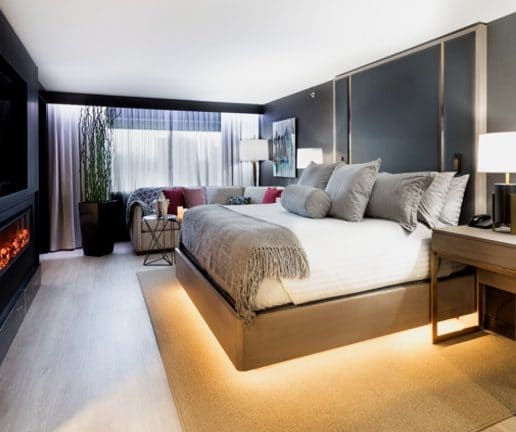 Sheraton at the Falls Suite