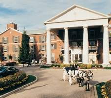 Queens Landing Inn & Conference Resort